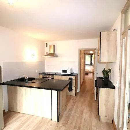 T5 - Centre-ville Appartement *